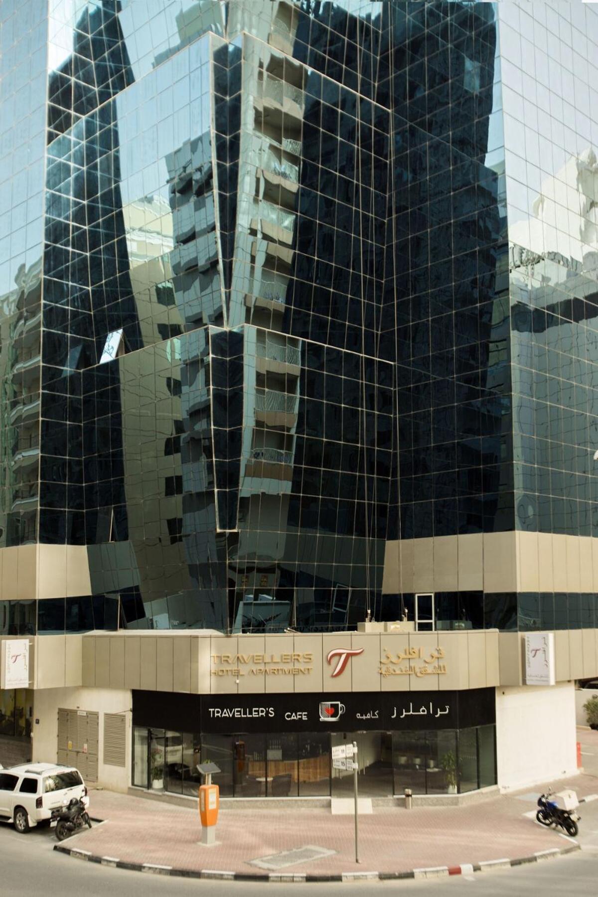 Urban Oasis Partition In Barsha 1 Near Metro Homestay