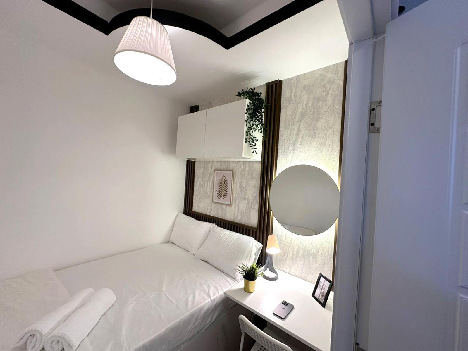 Urban Oasis Partition In Barsha 1 Near Metro Homestay *